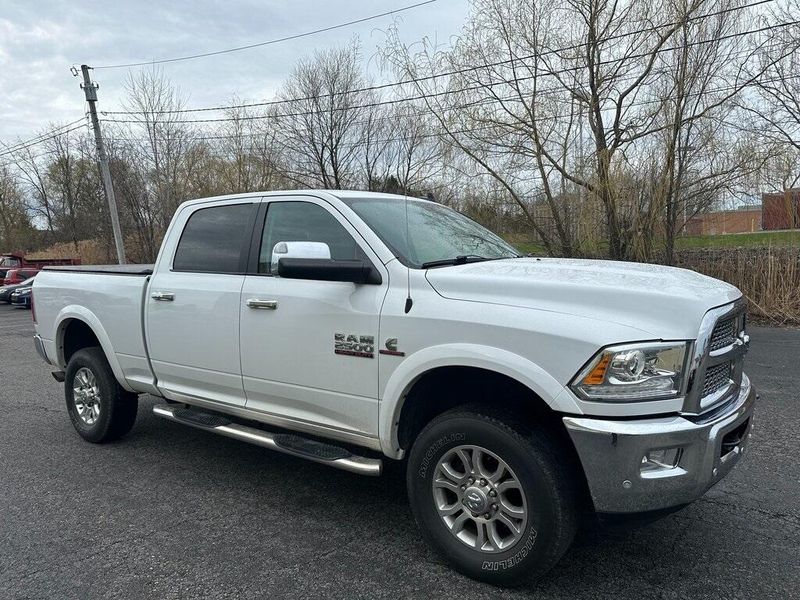 2016 RAM 2500 LaramieImage 1