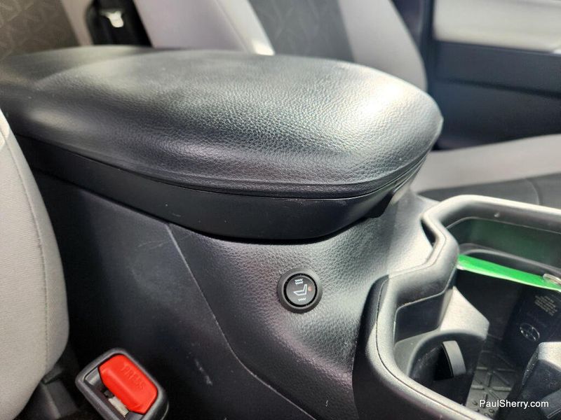 Used 2021 Toyota RAV4 XLE