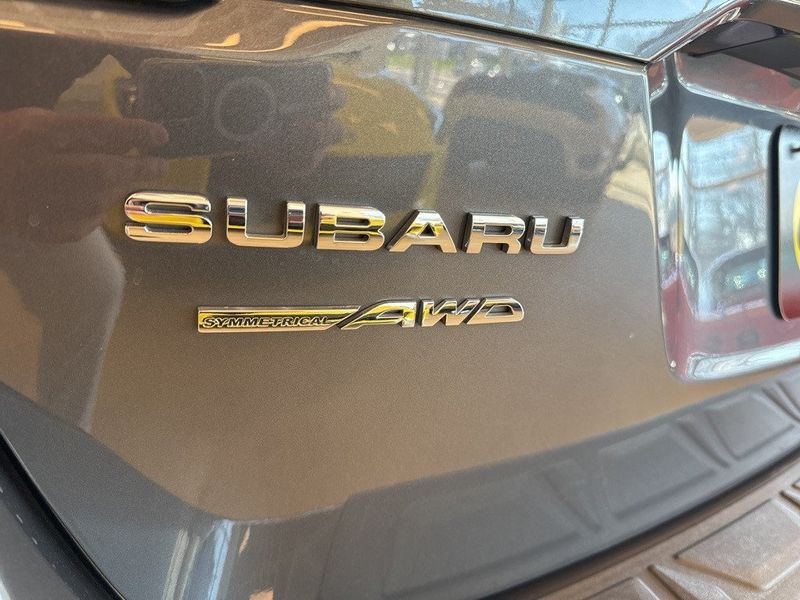 2022 Subaru Outback LimitedImage 17