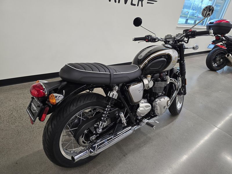 2025 Triumph BONNEVILLE T120 ICON EDT 