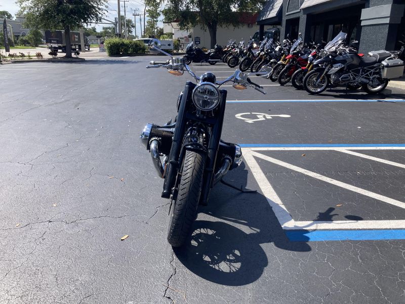 2021 BMW R 18 First Edition 