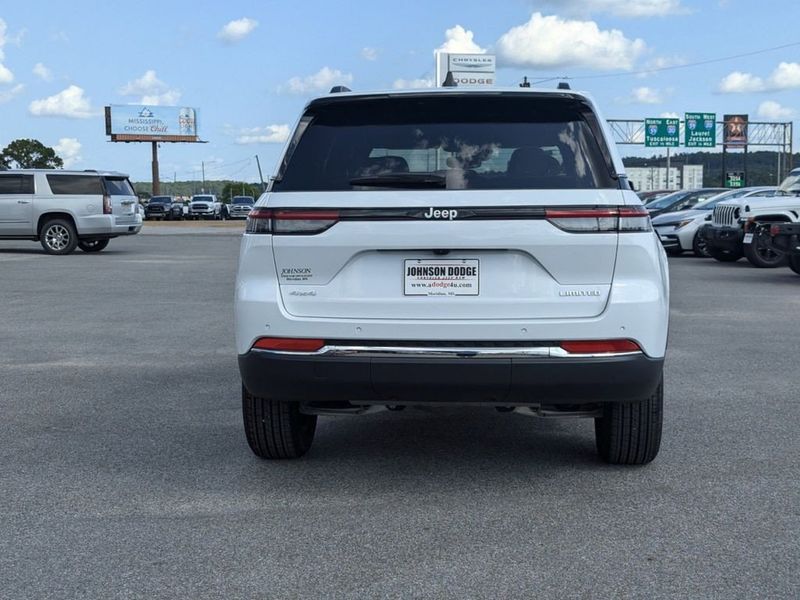 2024 Jeep Grand Cherokee Limited 4x4Image 4