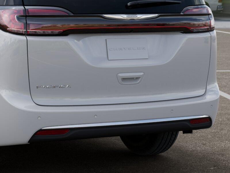 New 2026 Chrysler Pacifica SelectImage 48
