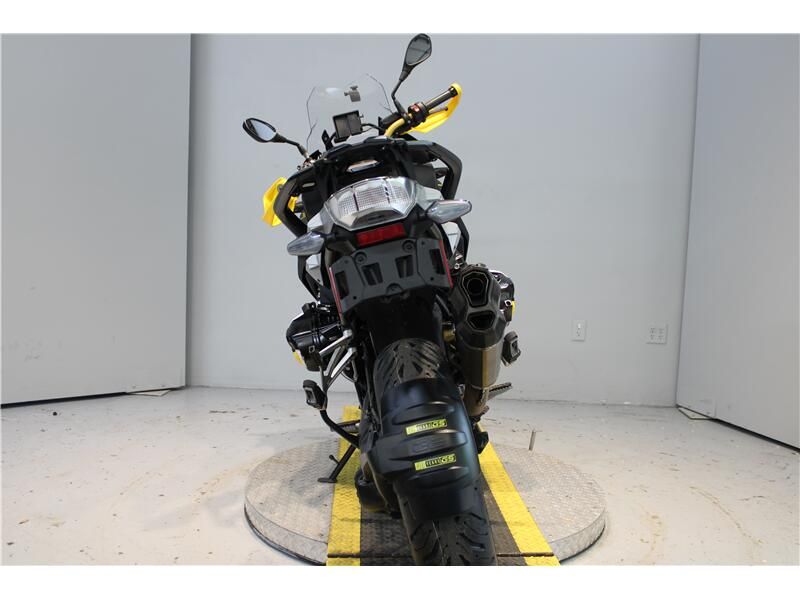 2022 BMW R 1250 GS Image 3