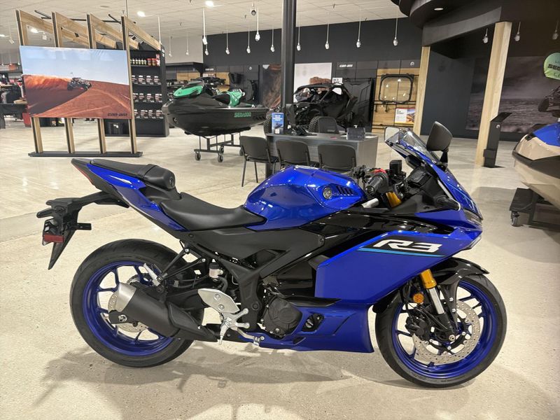 New 2026 Yamaha YZF-R3 ABS Image 21