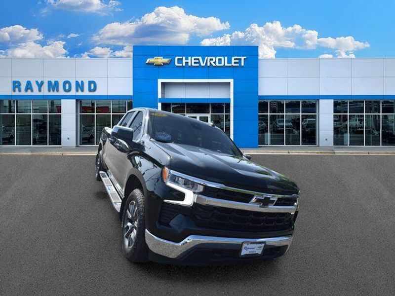 Used 2022 Chevrolet Silverado 1500 LTImage 9