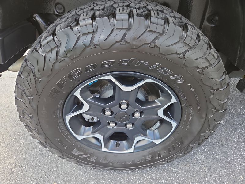 2022 Jeep Wrangler 4xe Unlimited Rubicon photo 10