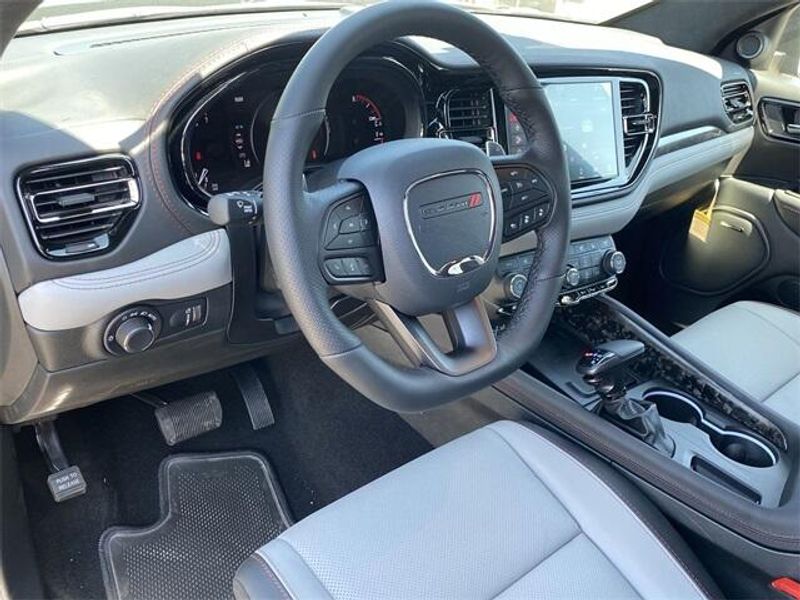 New 2024 Dodge Durango R/T Premium RwdImage 16