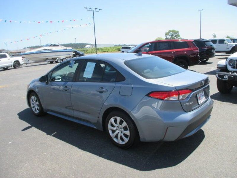 2022 Toyota Corolla LEImage 12