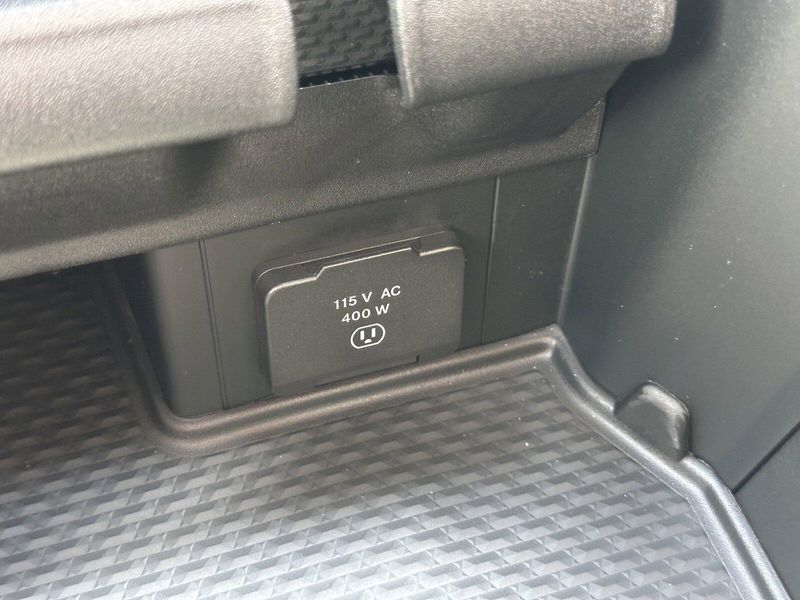 2025 RAM 1500 Big HornImage 25