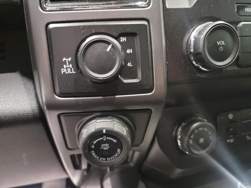 2020 Ford F-150 XLT photo 18