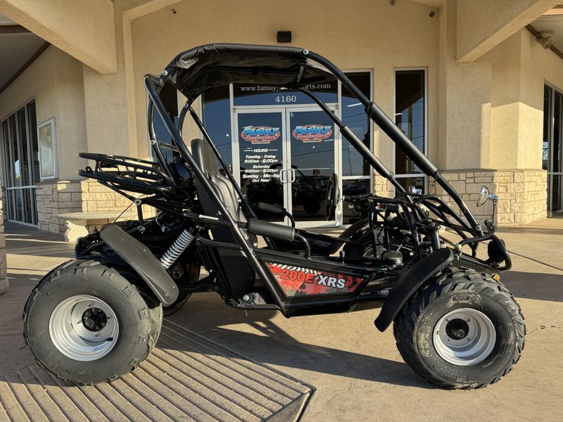 2022 TRAILMASTER 200E XRX DELUXE BLACK  in a DELUXE BLACK exterior color. Family PowerSports (877) 886-1997 familypowersports.com 