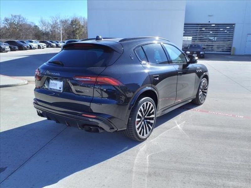 2024 Maserati Grecale Trofeo in a Black exterior color and Rosso/Rossointerior. Northside Imports Houston 281-475-4549 northsideimportshouston.com 