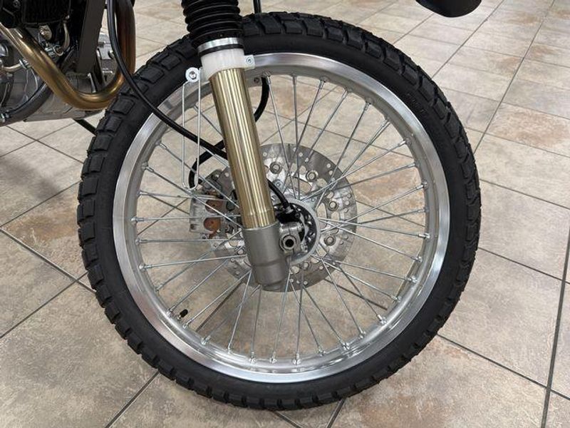 New 2026 Suzuki DR650S Image 22