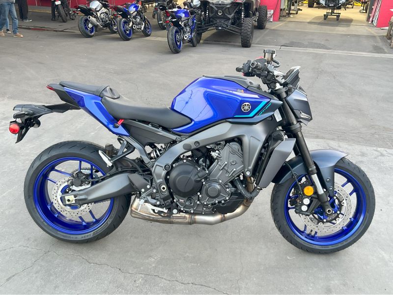 New 2025 Yamaha MT-09 Image 1