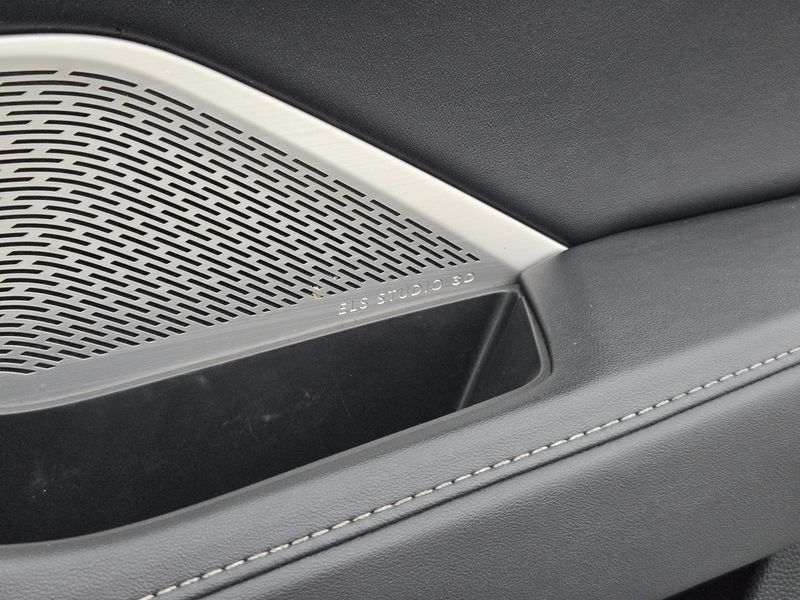 Used 2022 Acura MDX SH-AWD w/Advance Package