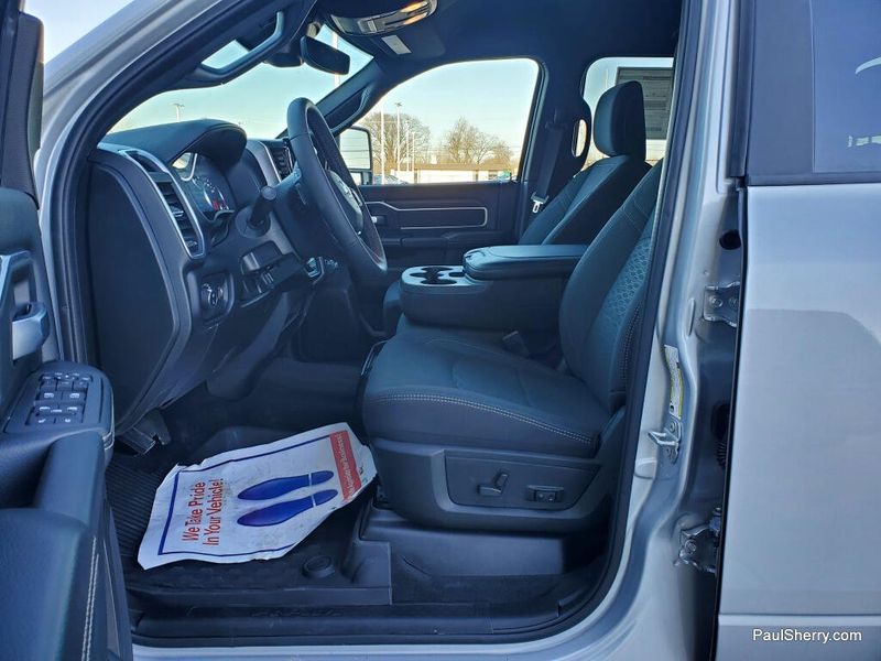 New 2026 RAM 2500 Big Horn Crew Cab 4x4 6'4' Box
