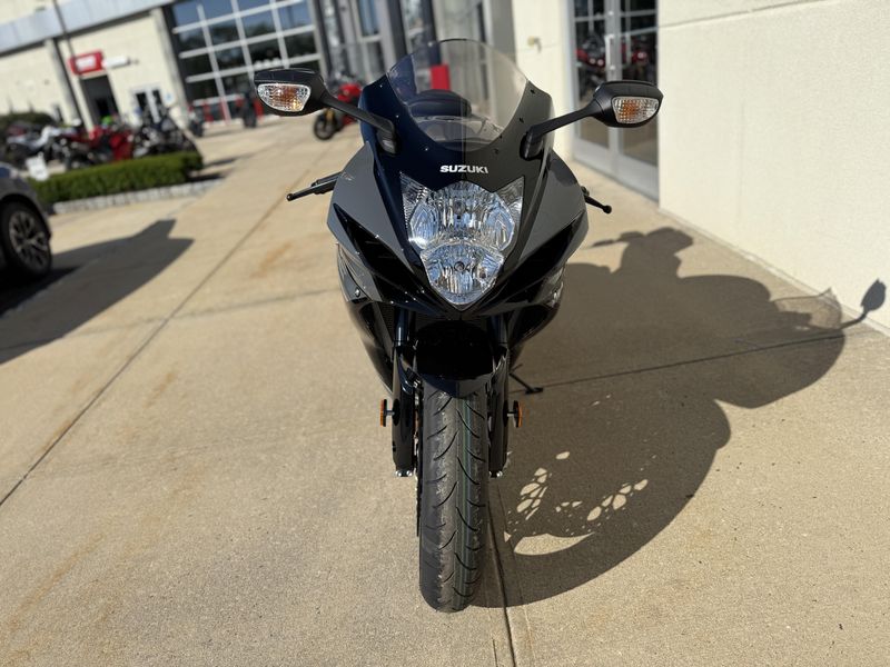 2025 Suzuki GSXR 600Image 4