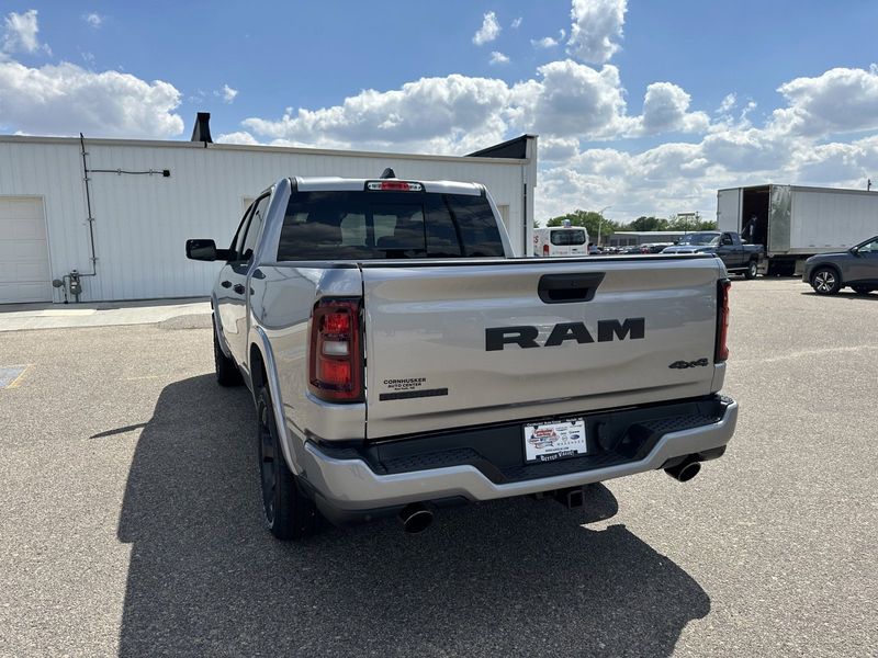 2025 RAM 1500 Big Horn Crew Cab 4x4 5