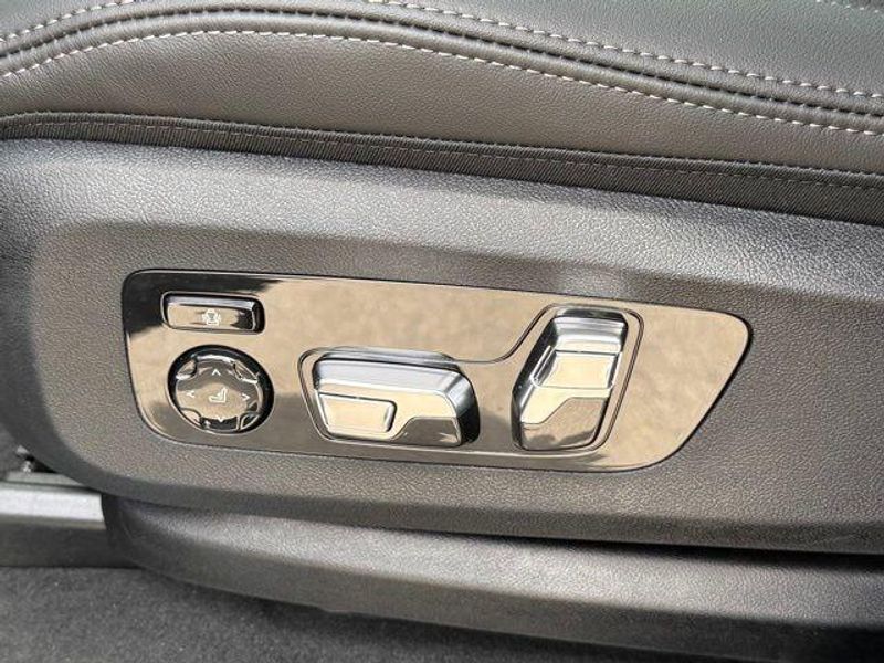 New 2026 BMW X5 sDrive40iImage 18