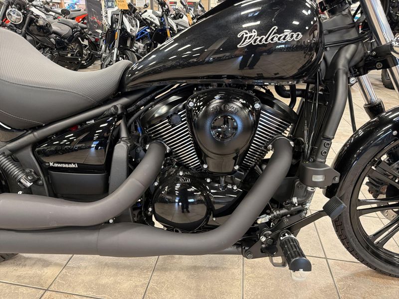 New 2026 Kawasaki VULCAN 900 CUSTOM Image 21