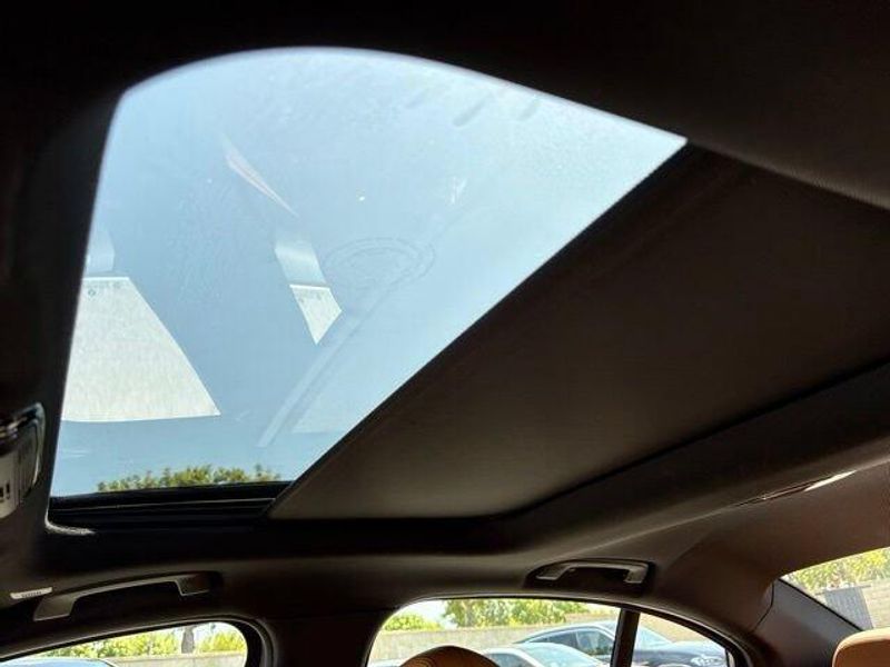 Used 2026 BMW 3 Series 330iImage 21