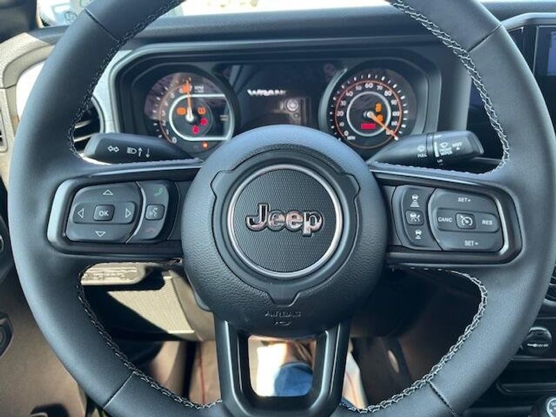 2025 Jeep Wrangler 4-door Sport SImage 2