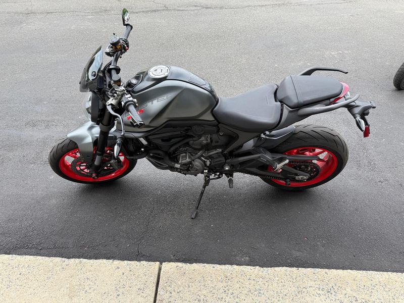 2021 Ducati MonsterImage 2
