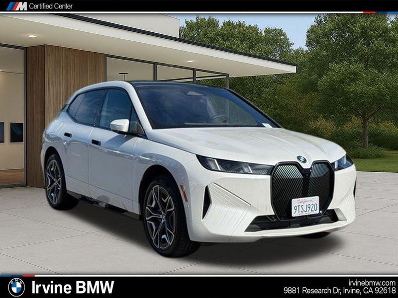 Used 2026 BMW iX xDrive60Image 5