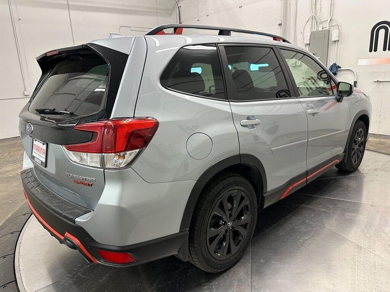 2022 Subaru Forester SportImage 16