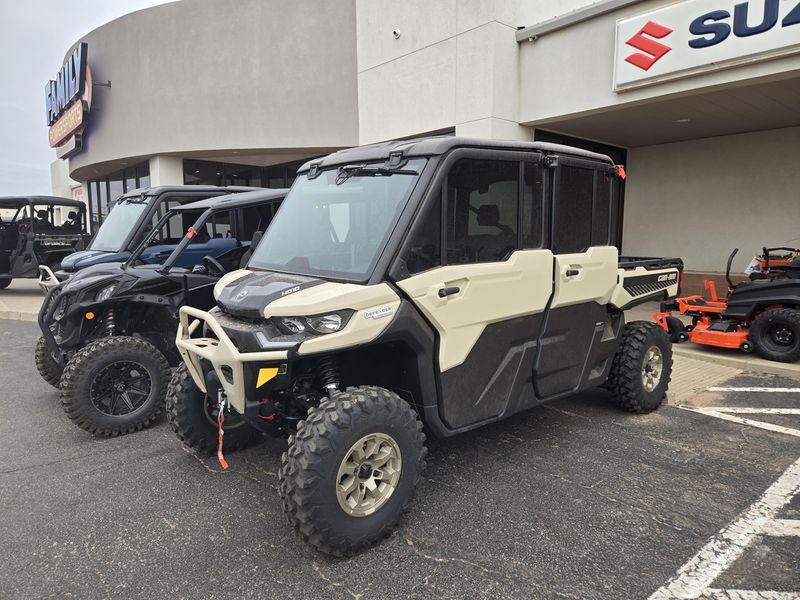 2025 Can-Am DEFENDER MAX LIMITED CAB HD10 DESERT TAN AND STEALTH BLACK Image 2
