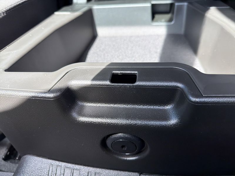 Used 2024 GMC Sierra 1500 ProImage 30