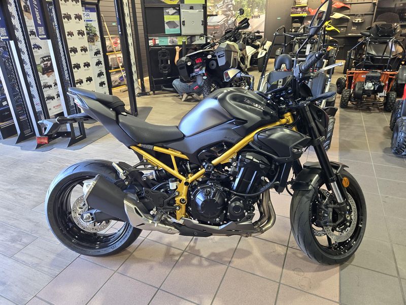 NEW 2026 KAWASAKI Z900 ABS Image 2