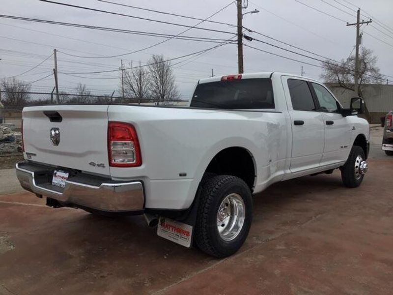 2024 RAM 3500 Big Horn Crew Cab 4x4 8