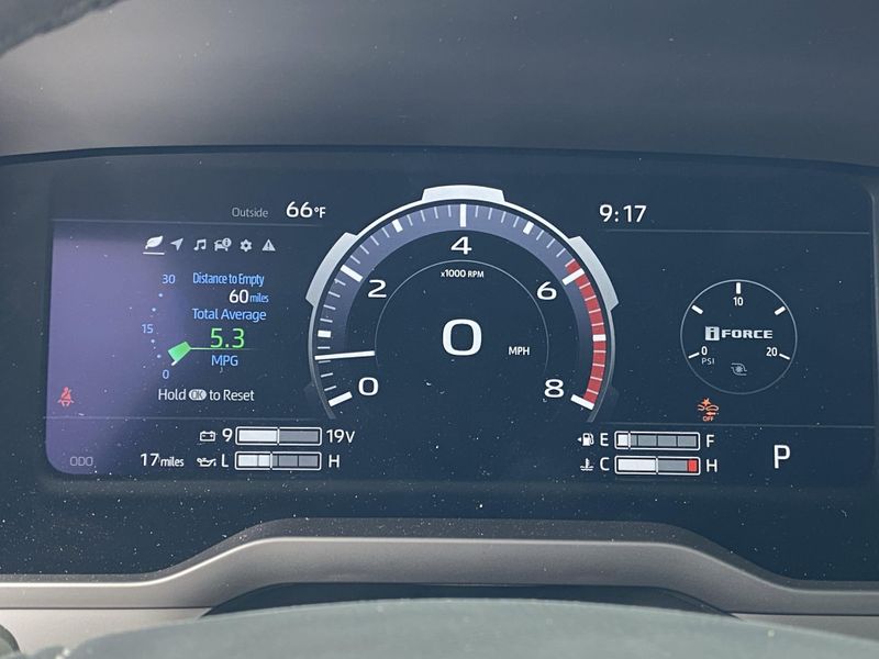 2024 Toyota Tundra LimitedImage 28