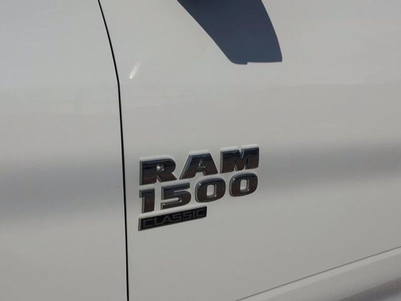 2023 RAM 1500 Classic SLTImage 17