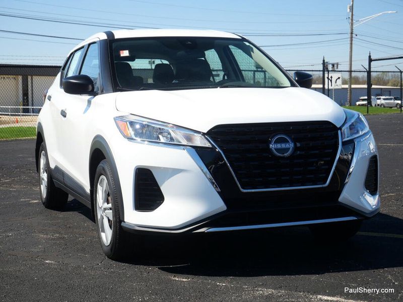 Used 2023 Nissan Kicks S