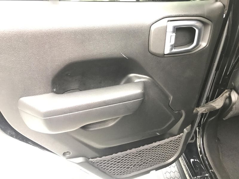 Used 2021 Jeep Wrangler Unlimited Sport AltitudeImage 19