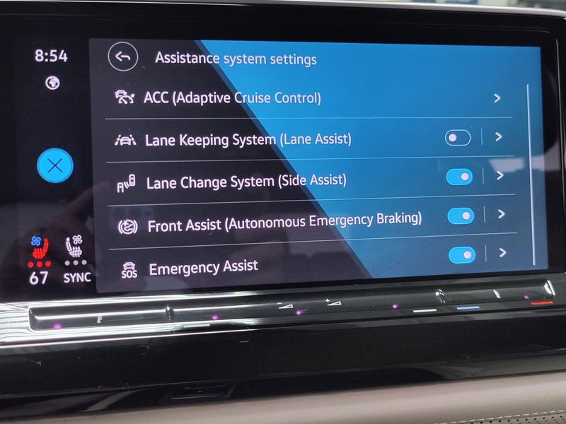 Used 2025 Volkswagen Atlas SE 4-Motion AWDImage 6