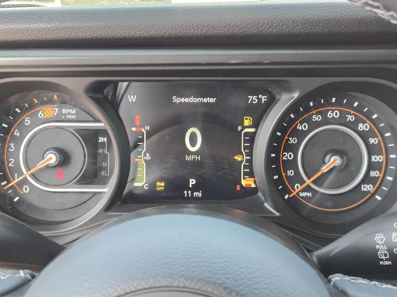 New 2026 Jeep Wrangler 4-door 85th Anniversary Edition