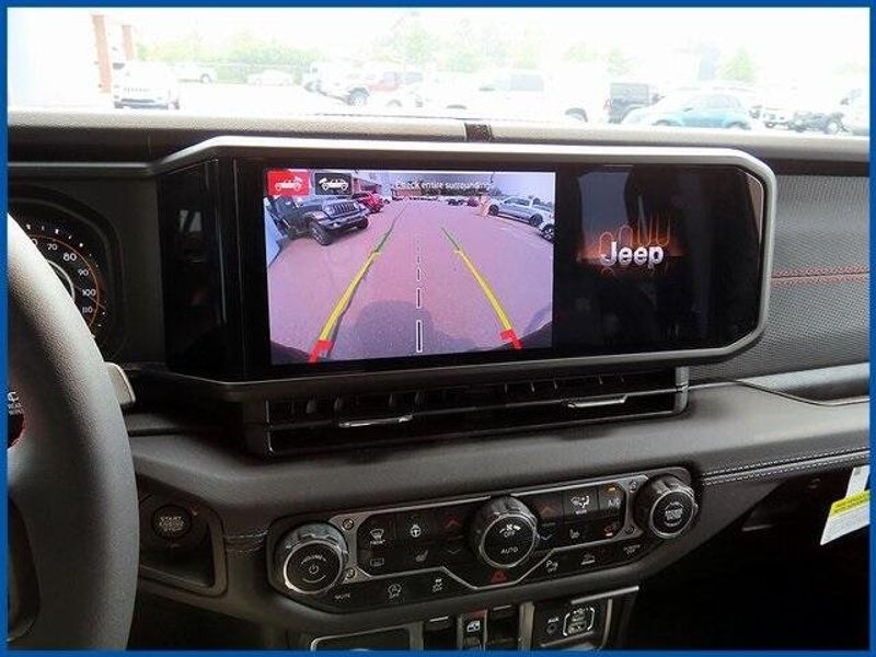 Used 2024 Jeep Wrangler Rubicon XImage 19