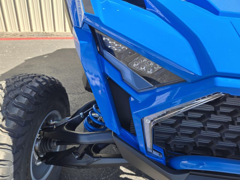 NEW 2026 POLARIS RZR PRO R 4 ULTRA EDITION Image 8