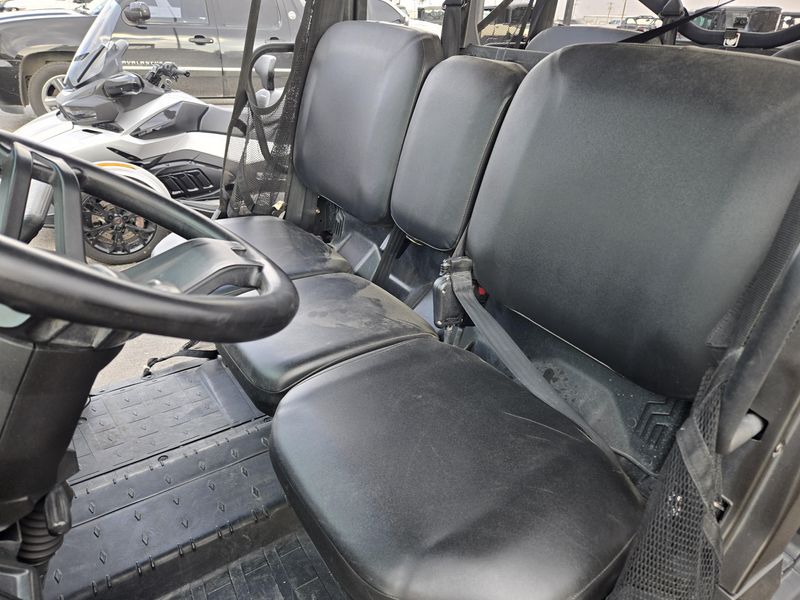 USED 2023 CAN-AM SSV DEF MAX DPS 62 HD9 BK 23 DPS HD9 Image 15