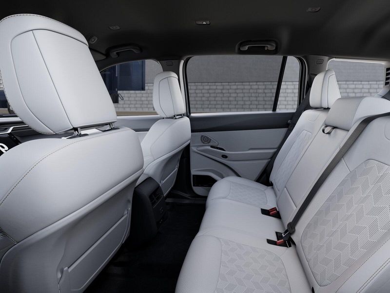 New 2026 Jeep Cherokee Overland 4x4Image 23