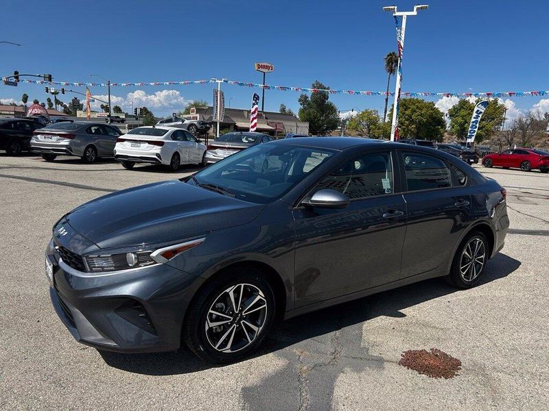 Used 2024 Kia Forte LXSImage 8