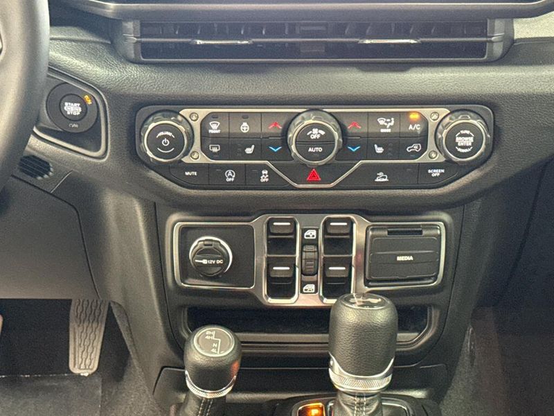 New 2027 Jeep Wrangler 4-door Sport SImage 10