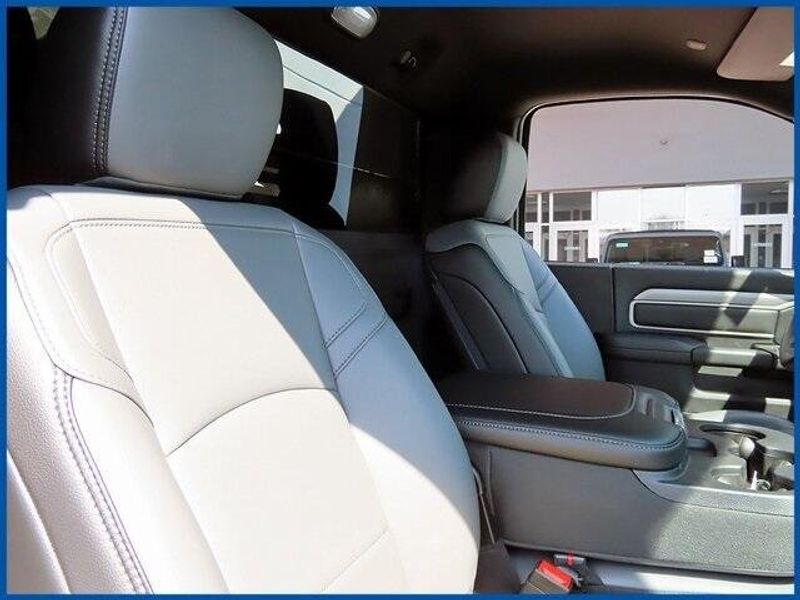 2024 RAM 5500 Chassis Cab TradesmanImage 11