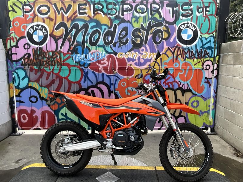 2023 KTM 690 ENDURO R Image 6