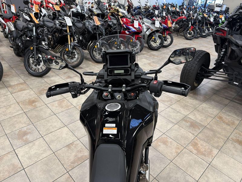 New 2026 Honda AFRICA TWIN DCT Image 25