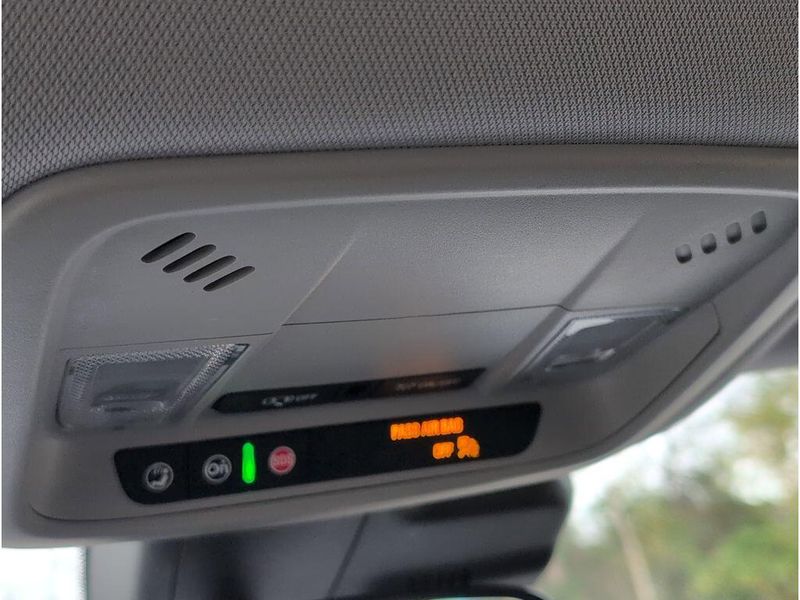 Used 2023 Chevrolet Malibu LTImage 28